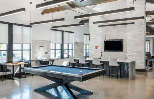 Affordable 2-Bedroom Fishers Pool View - Foto 6