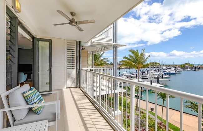 The Boathouse Apartments - Photo 18