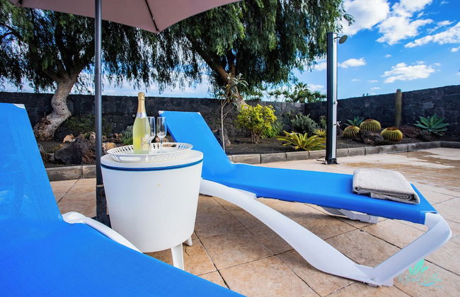 3 Bed Villa - Pool, Terrace, Bbq, Near Beach - Foto 34