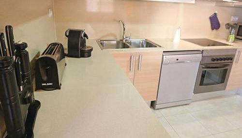 Apartamento de vacaciones con terraza - Photo 4