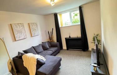 Luxury cozy 3 bed Apartment 5mins from city - free parking! - Foto 25