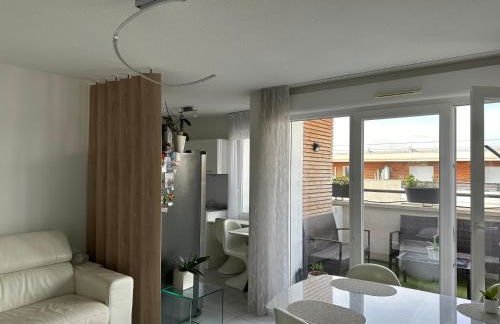 Appartement de standing, parking privé, climatisé, proche du centre-ville et la gare centre - Foto 10