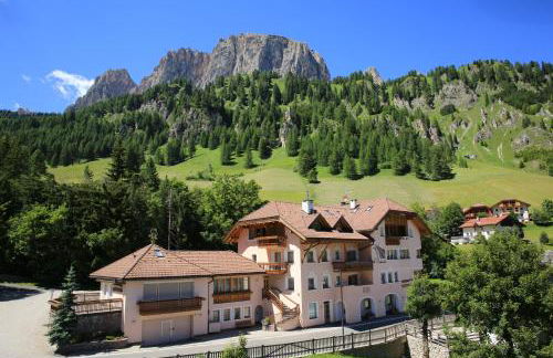 Garni Criss - Foto 2