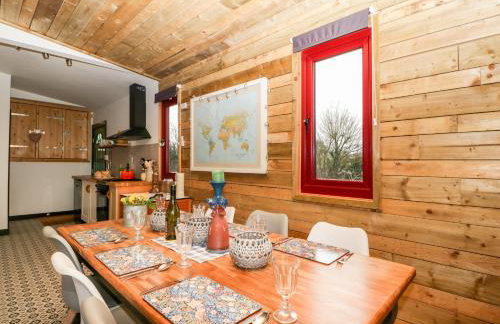 Down the Rabbit Hole - Foto 11