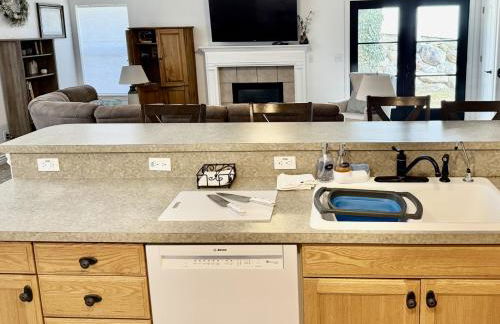 Charming Provo Home close to BYU and Utah Lake - Foto 13