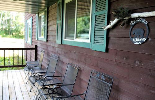 Lakefront Vacation Rental with a Deck and Hot Tub near Wisconsin Dells - Foto 22