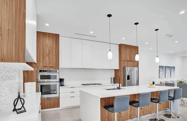 Chic 3BR w/ Pool Near Las Olas Blvd & Beach - Foto 16