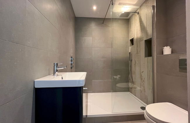 Spacious Apartment Parking Close to Seafront - Foto 6