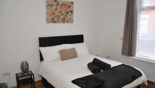 JMG House - West Bromwich - Foto 2