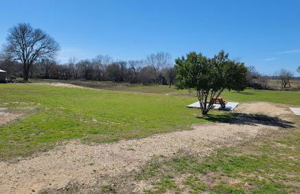 River RV, Romance Glamping Pup Paradise Riverside - Foto 17