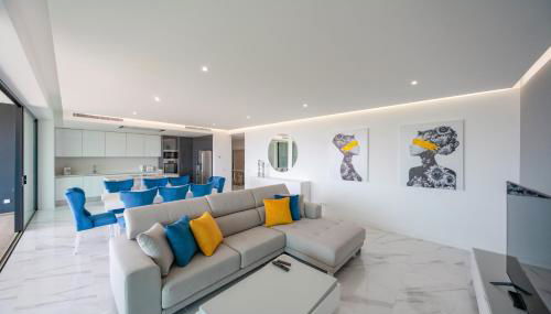 Luxury apartments with stunning sea views - Foto 1