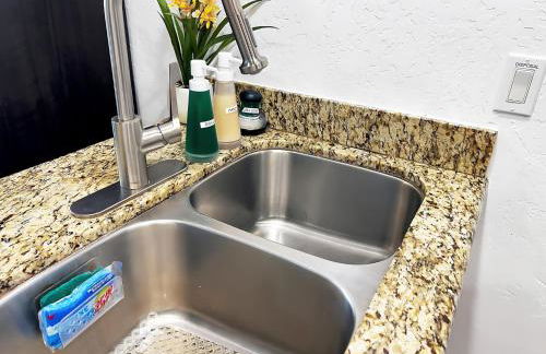 Cozy & Peaceful Sedona Condo with Pool, walk to Restaurants, Shops & Hiking Nearby - Foto 25