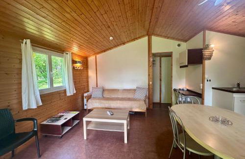 Chalet de 4 pers - Lac de Miel à 500m - Beynat - Parking Piscine - Foto 28