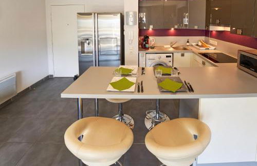 Les Vergers - Calme, Piscine, Parking & Terrasse - Foto 13