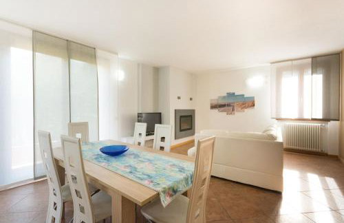 villa between lake and mountains - Foto 3