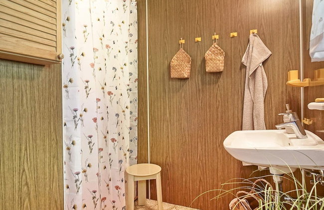 4 Person Holiday Home in Aakirkeby - Foto 12