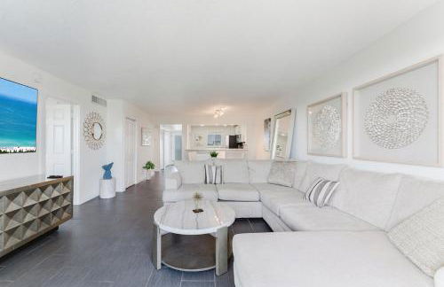 Coastal Escape - Pool - Beach - Foto 38