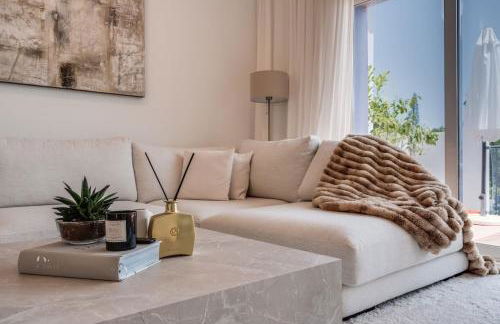 Luxury Penthouse With Sea View in Paraiso Pueblo - Photo 9