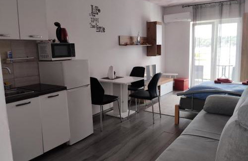 6 M, 50 m do plaže - Foto 54