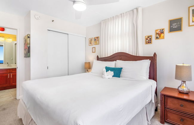 High Floor Ocean View Condo (King Bed and Parking) - Foto 35