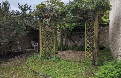 Gîte calme près de Meung-sur-Loire avec jardin et terrasse - FR-1-590-537 - Photo 27