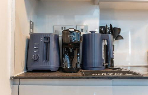 Warstone Suite-Luxury 2-Bedroom Flat, Parking, WiFi, Netflix, Central Location - Foto 46