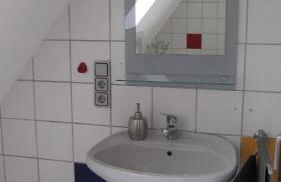 Winzeranwesen - Weingut Christian Eberley - Haupthaus I MINDESTAUFENTHALT 4 NÄCHTE - MINIMUM STAY 4 NIGHTS - Foto 6