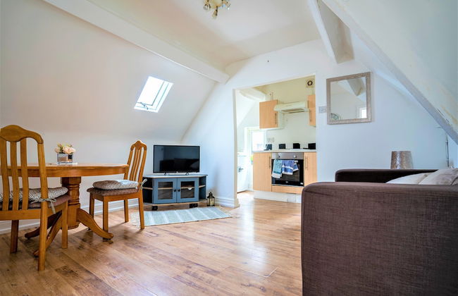 Travellers Stays In The Heart Of Orrell Park - Foto 1