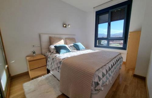 20A01 - Precioso apartamento con piscina y garaje - Foto 3