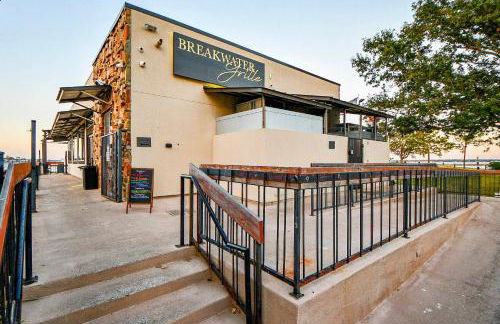 Waterfront Lake Conroe Home with Pool Access! - Foto 34