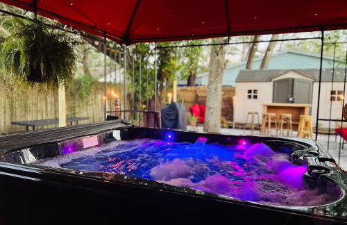 Tropical Casita in Tampa near airport and Raymond James stadium - Foto 1