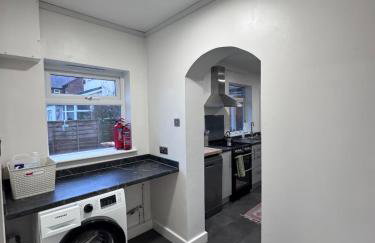 Charming 2 bed Victorian Home - Foto 19