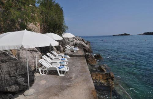 Holiday home Marina- beachfront, sea view and free parking - Photo 54