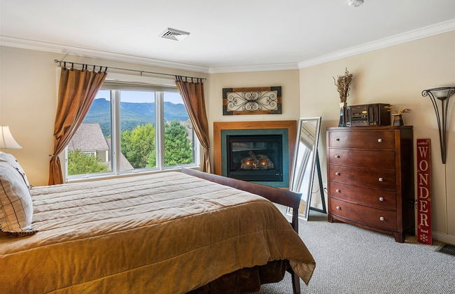 3 Bears at Topnotch Resort & Spa - Photo 9