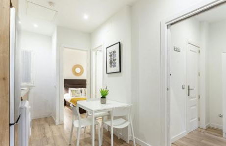 Universidad en Madrid - Photo 25