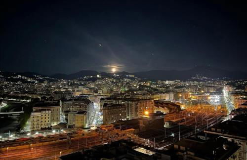 Suite Lambruschini central with top city view - Free covered parking - Foto 47