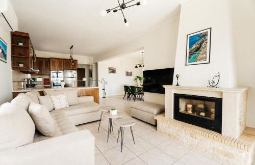 Avidianos' -Family Perfect- Residence - Photo 13