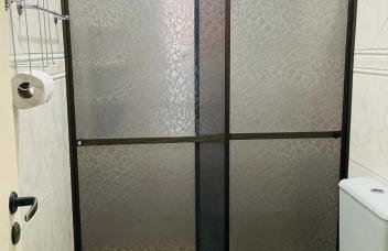 Casa com grade na piscina,ideal para familia com crianças - Foto 40