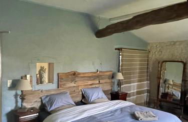 Chambre 35 m2 spacieuse calme avec piscine Sud Charente - Foto 2