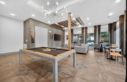 Luxury 2BR Cedr Sprgs area with Parking, Pool, Gym - Foto 75