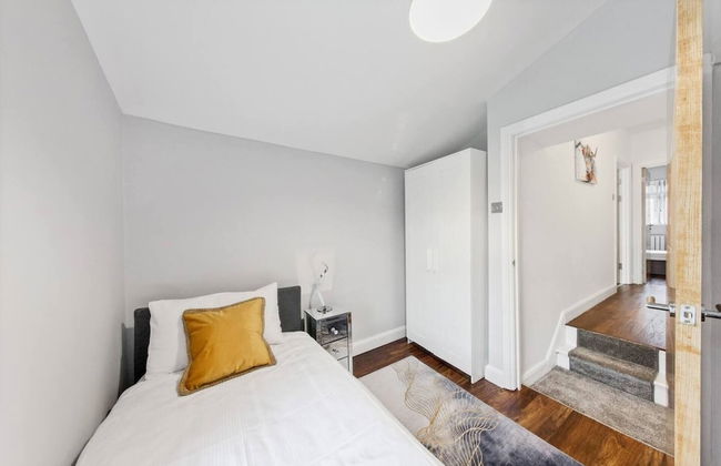 Home Away From Home With an Indoor Fireplace! - Foto 11