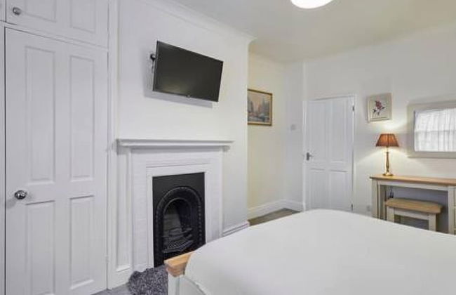 Host Stay Spring Bank Cottage - Photo 12