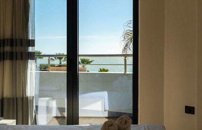 White Hill Suite by PS - Photo 32