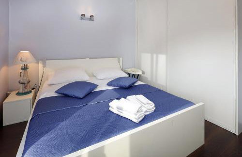 Moro Vrbnik - Foto 31