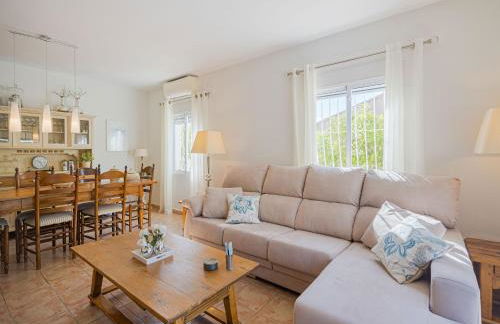 Sunny Poolside Stay in Busot - Foto 2