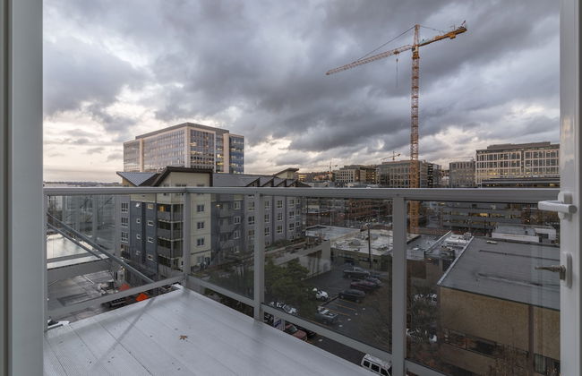 Domicile Suites at Mark on 8th - Photo 73