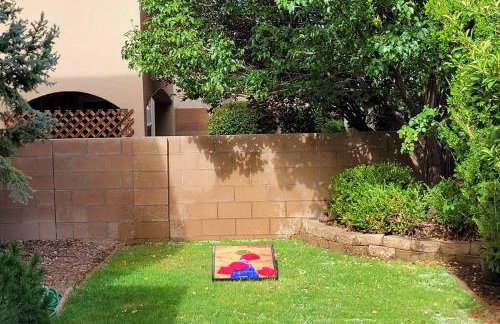 Home near Balloon Fiesta Park! - Photo 22