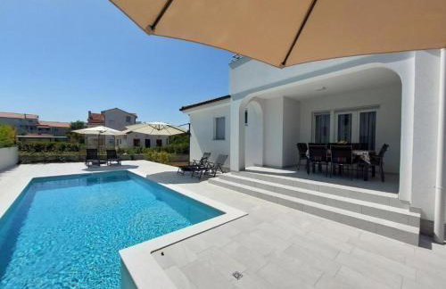 Villa Romansa - Foto 3