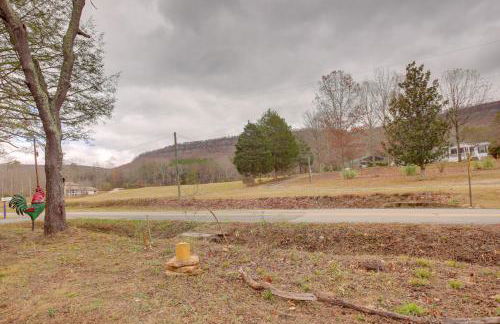 Blue Dream Cabin in Rising Fawn with Fire Pit! - Foto 23