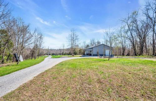 The Den at J-Barn - Secluded Retreat - Foto 7